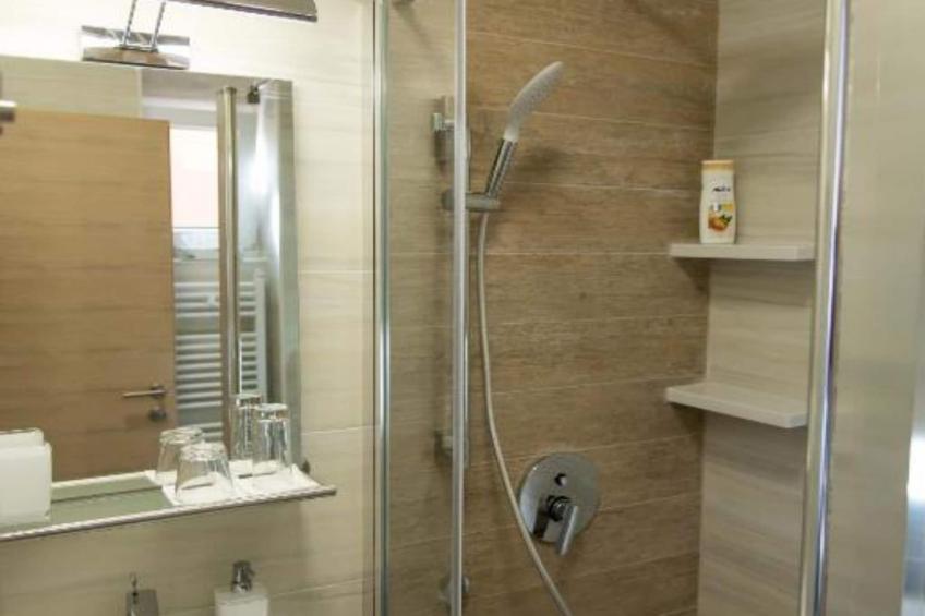 Ginko Rooms - Double Room With Private Bathroom (A1) - foto 4