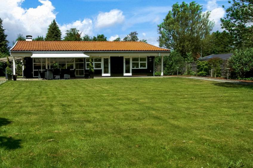 "Cedomir" - 625m from the sea in Sealand