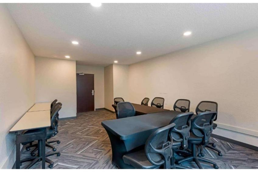 1 Queen Bed | Non-Smoking, Kitchen - foto 47