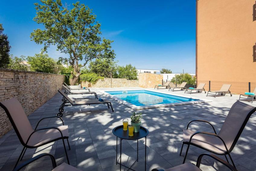 Cesare 5-Modern Apartment with Shared Pool - foto 10