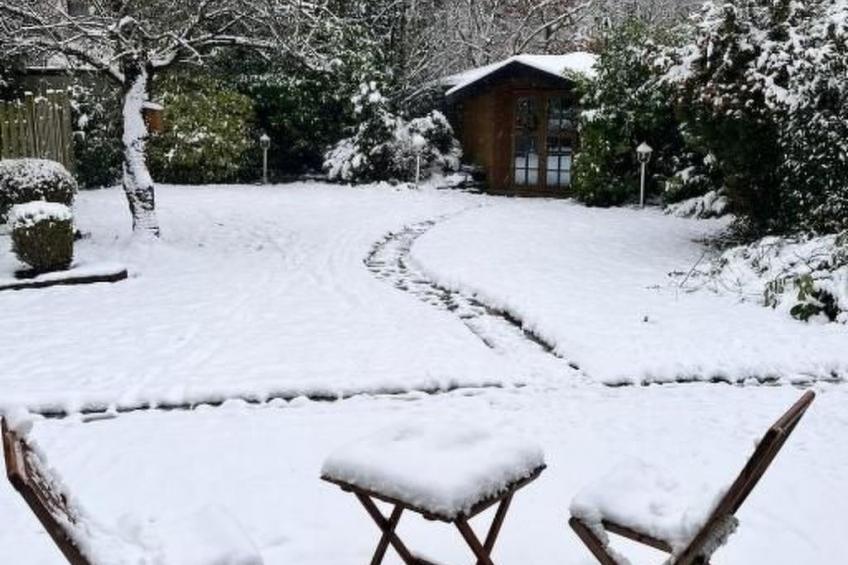 Private Ferienwohnung in Nordenham mit großem Garten - foto 11