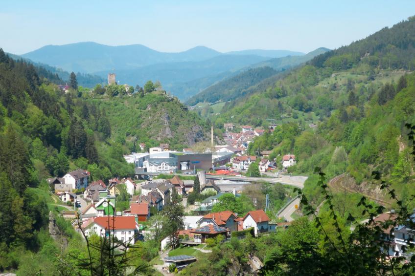 Renovierte Erdgeschosswohnung - foto 10