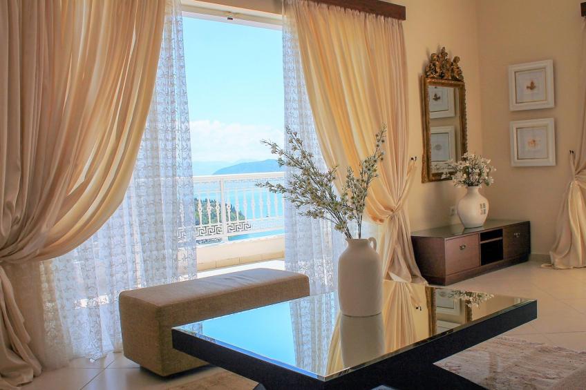 Wunderschöne Villa mit Panoramablick auf das Meer - foto 6