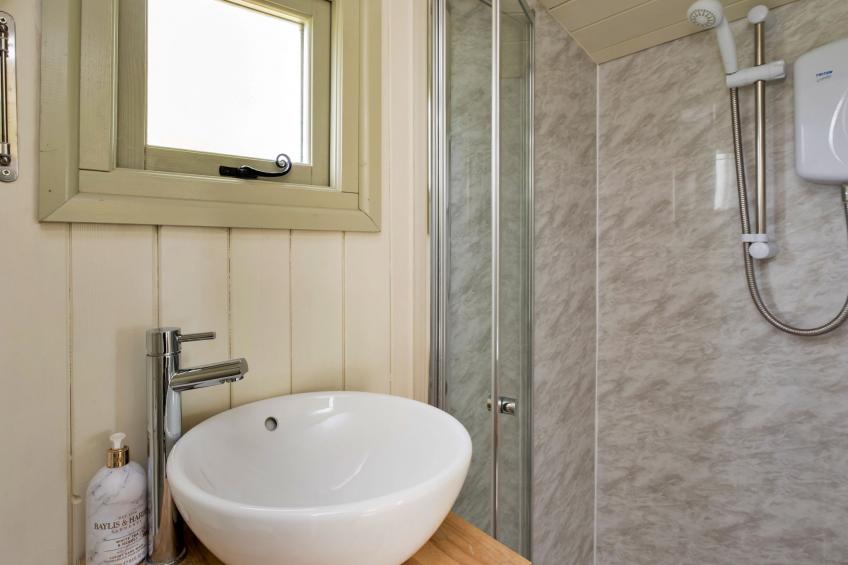 Hay and Hedgerow Glamping - foto 18