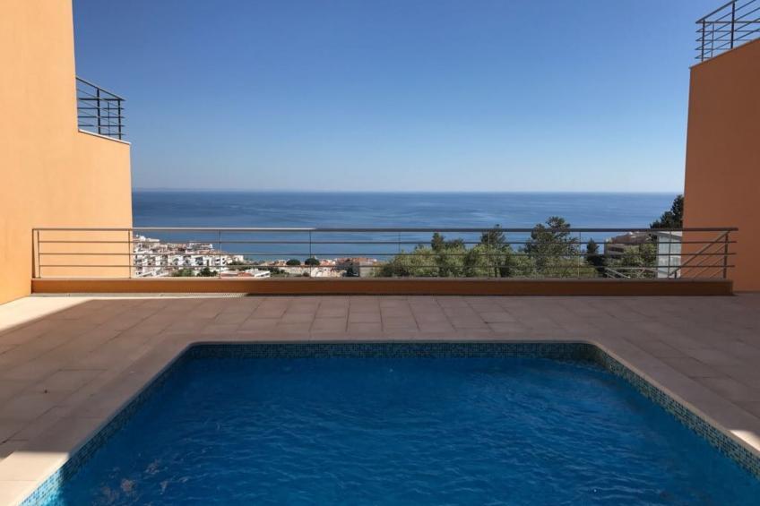 in Sesimbra mit Grill, Terrasse und Garten - foto 3