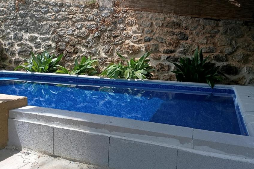 Haus für zwei Personen mit privatem Pool in den Bergen. - foto 20