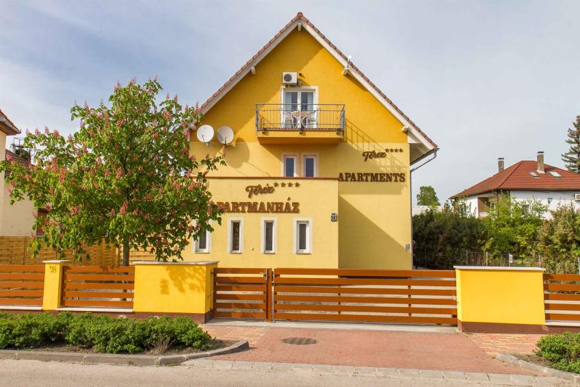 Holiday house in the town centre and near Lake Balaton - BF-X43B