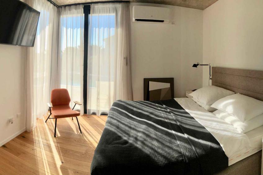 Vakantiehuis met zwembad en terras - BF-N52NR - foto 16