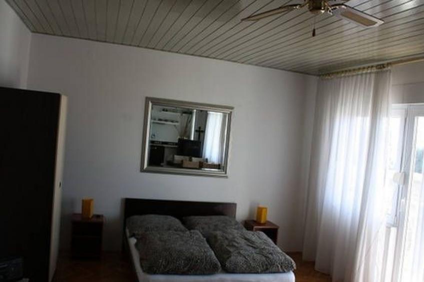 in Seget Donji mit Garten und Grill - foto 10