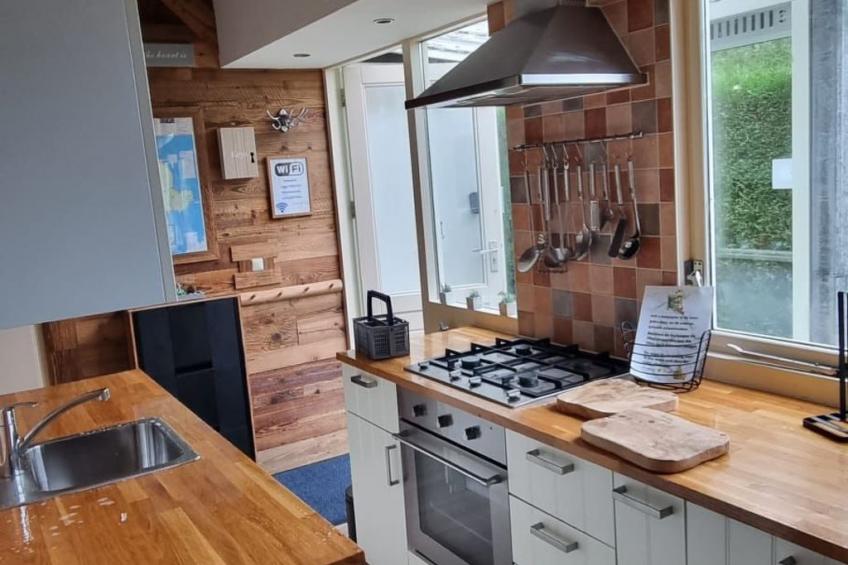 Wunderschönes Haus mit Pool, Garten und Grill - foto 7