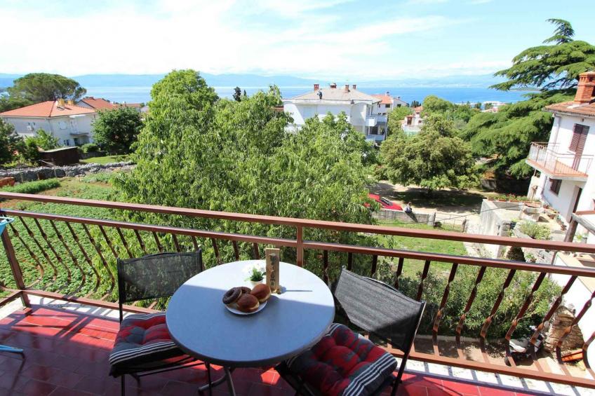 Holiday apartment with balcony and sea view - BF-FYVV