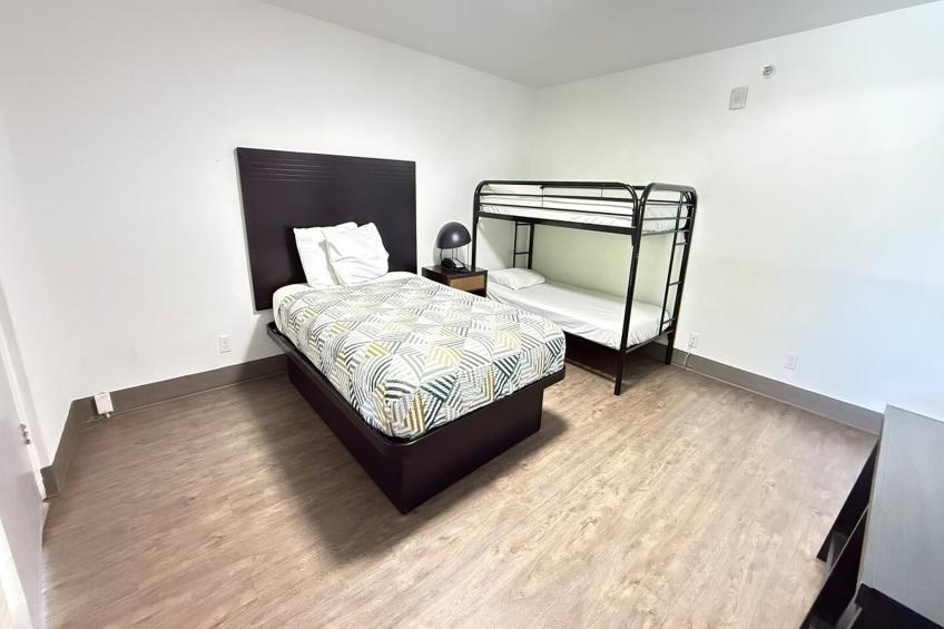 Family Studio Queen Bed with Bunk Bed - foto 5