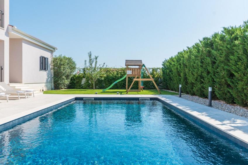 Haus für 9 Personen und 1 Kind in Gornje Rastane - foto 5