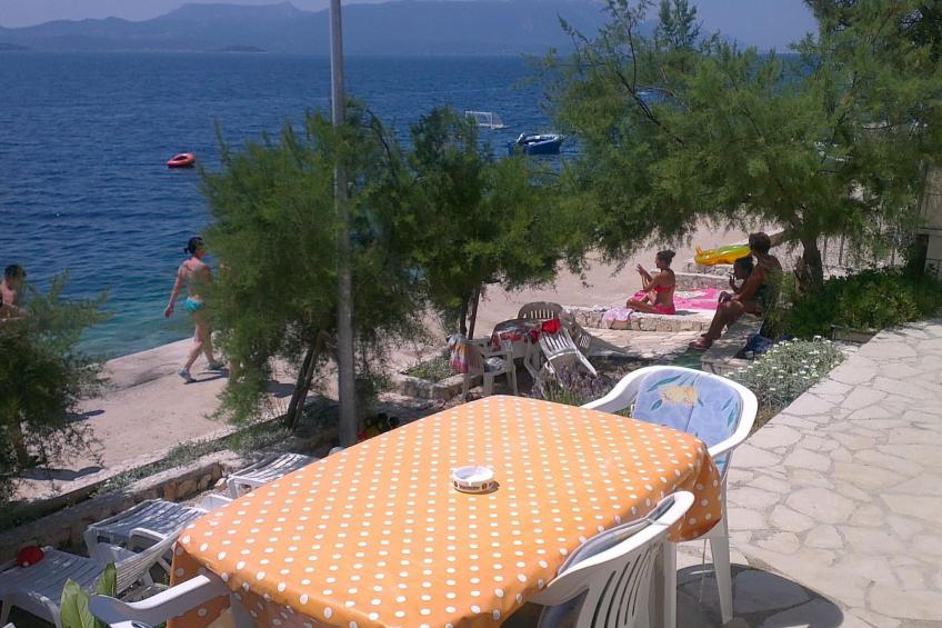 Vedran' Ferienwohnung mit Wasserblick - foto 5