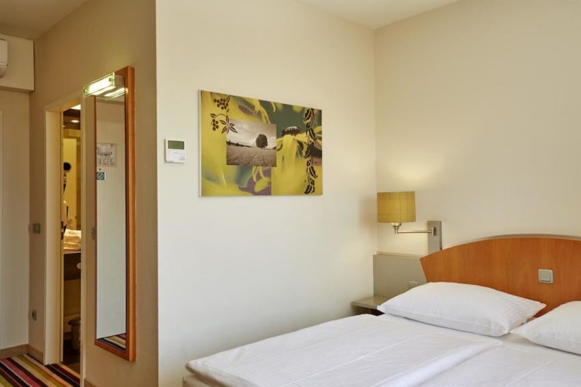 Sunday Hotel Köln Hürth Standard Room - foto 12