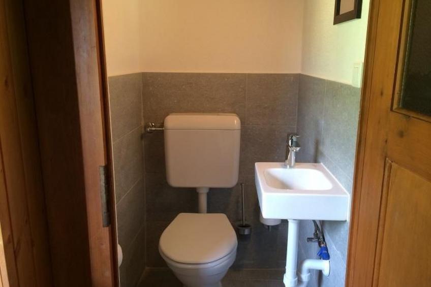 Maiensäss 5.5 Zi sonnig und rustikal - foto 8