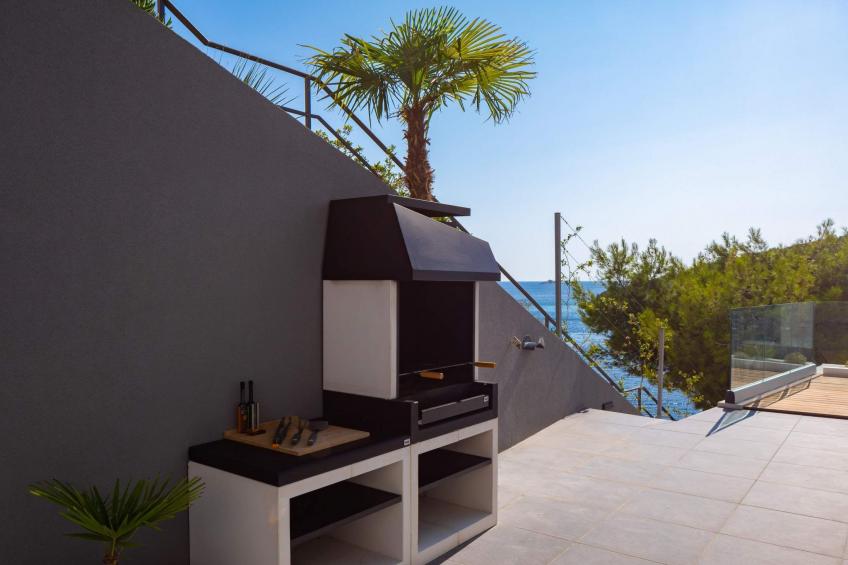 Haus in Vinišće mit Außenterrasse - foto 16