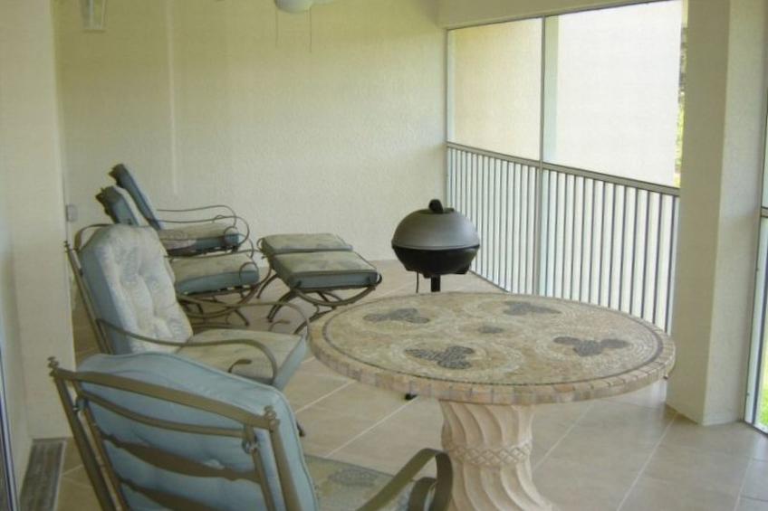 mit großzügigem Swimmingpool - foto 17