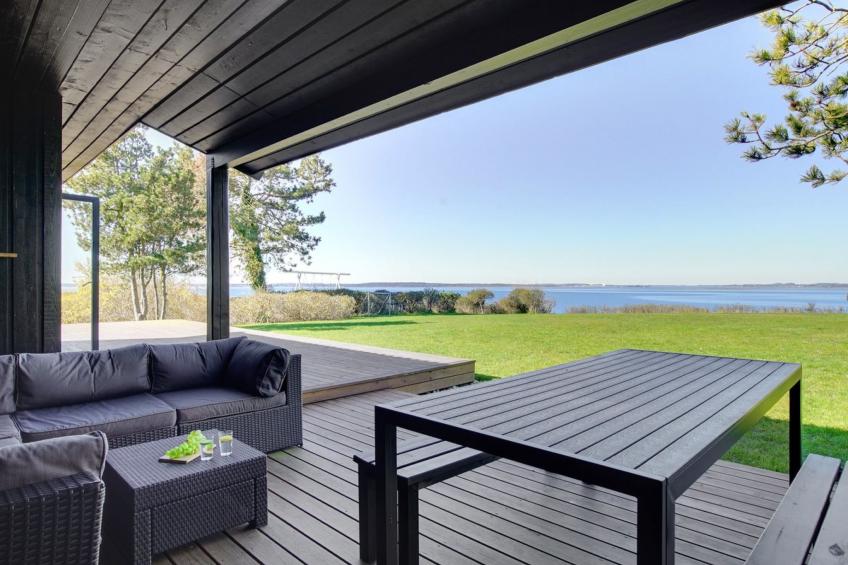 "Iadrik" - 85m to the inlet in Sealand