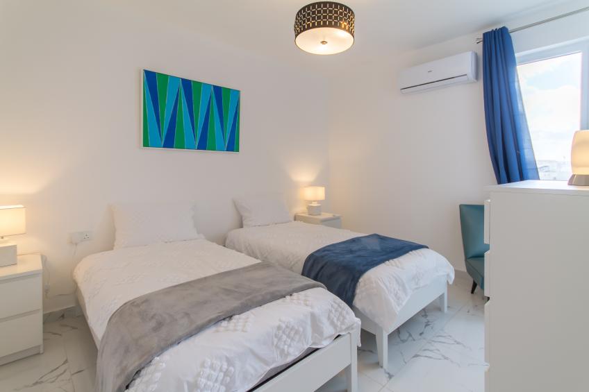 Sunny penthouse modern 2 bdr - Sliema - foto 17