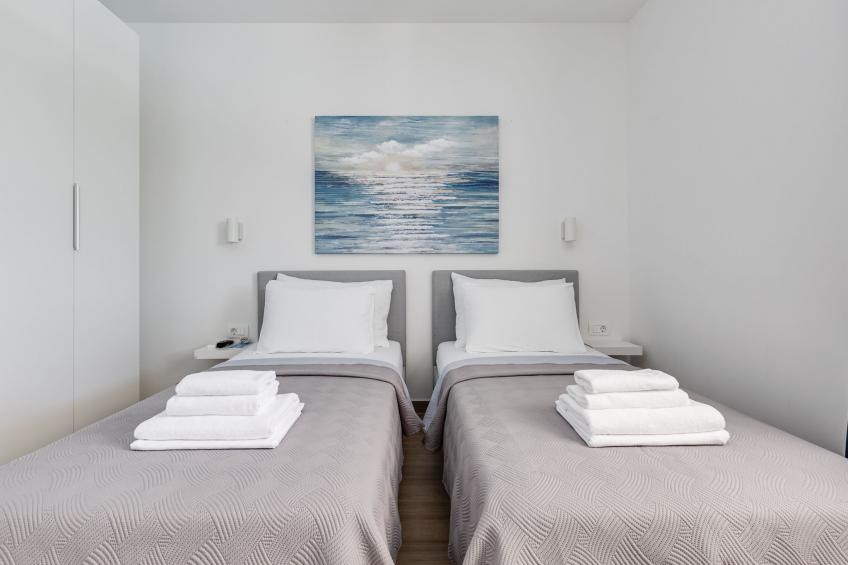 Escape on lake - foto 26