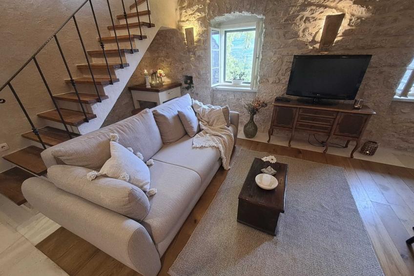 Authentic Stone House Lola - Two Bedroom Holiday Home