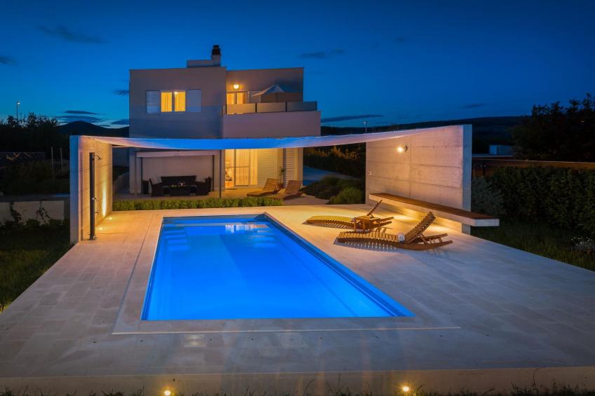 in Dugopolje mit Beheiztem Pool - foto 31