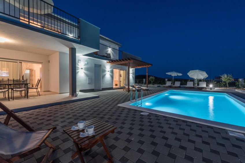 Luxury Escape with Swimming Pool & Modern Design -Deluxe Four Bedroom Villa with Private Pool (Villa 6) - foto 67