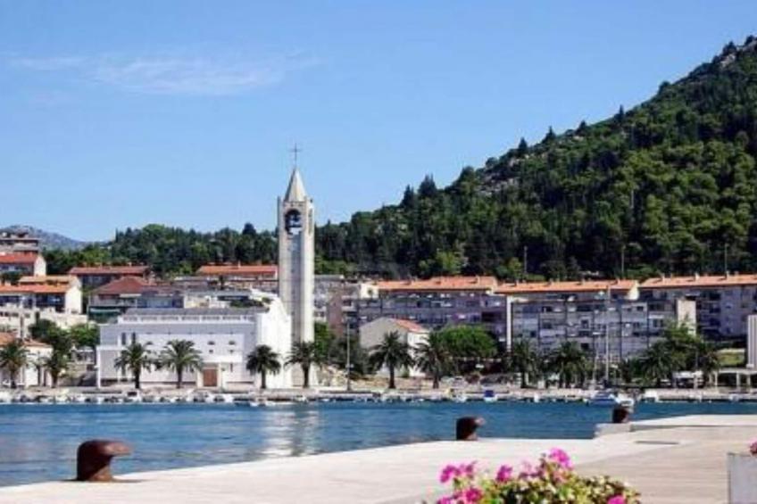 Two-Bedroom Apartment With Lake View - foto 65