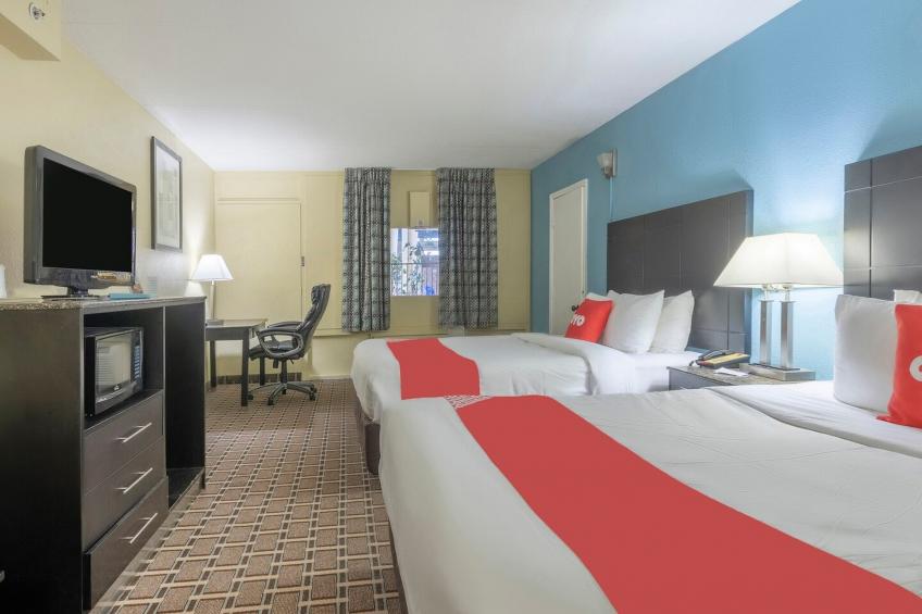 2 Queen Bed