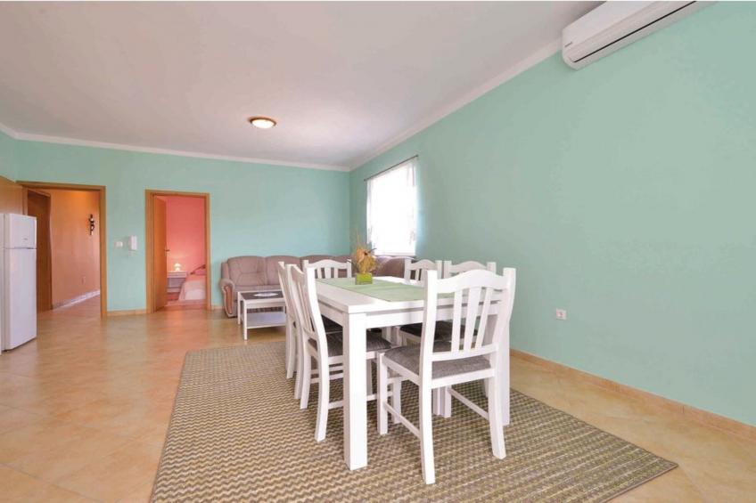 Holiday Home Villa Ksenija - Six Bedroom Holiday Home with Pool - foto 11