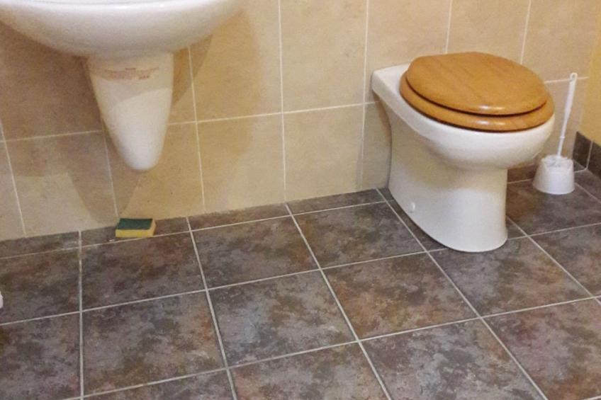 Haus in Crickadarn mit Parkplatz und Bergblick - foto 10