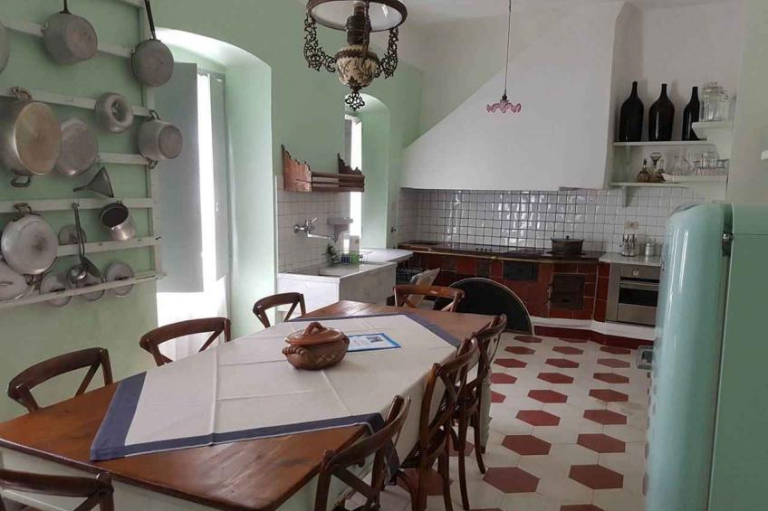 Vakantiewoning in het hart van Finalborgo, het middeleeuwse dorp Finale Ligure - BF-Y7V2J
