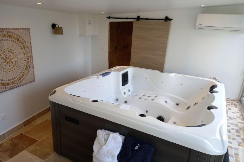 Leonie's Gîte Moulin de Tartay in Avignon - foto 19