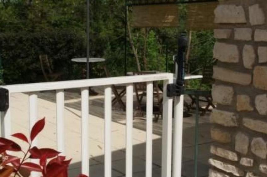 Schöne provenzalische Villa Les Carlets mit Pool - foto 11