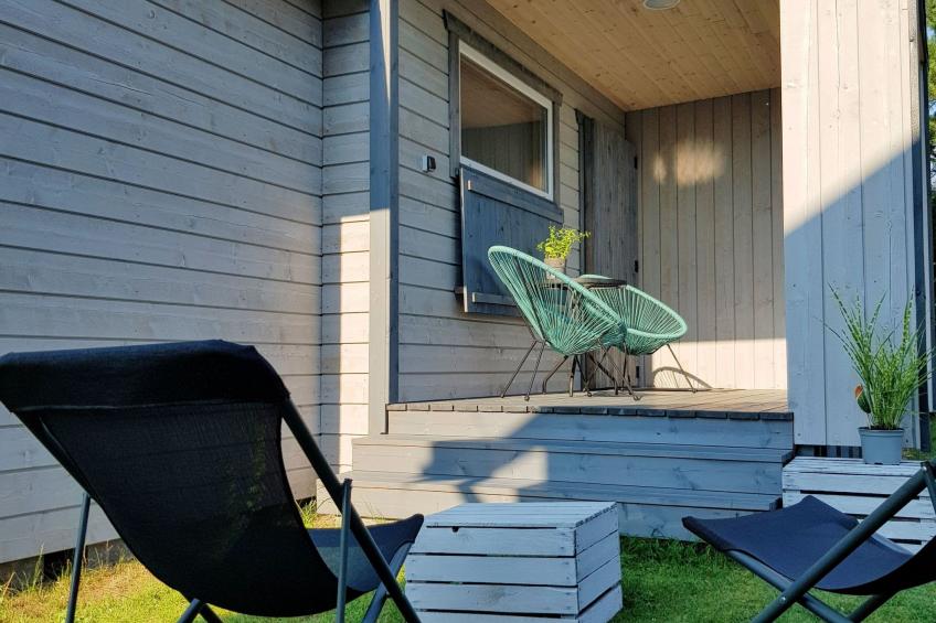 Gemütliches Ferienhaus in Gmina Stegna mit Terrasse, Grill und Garten - foto 3