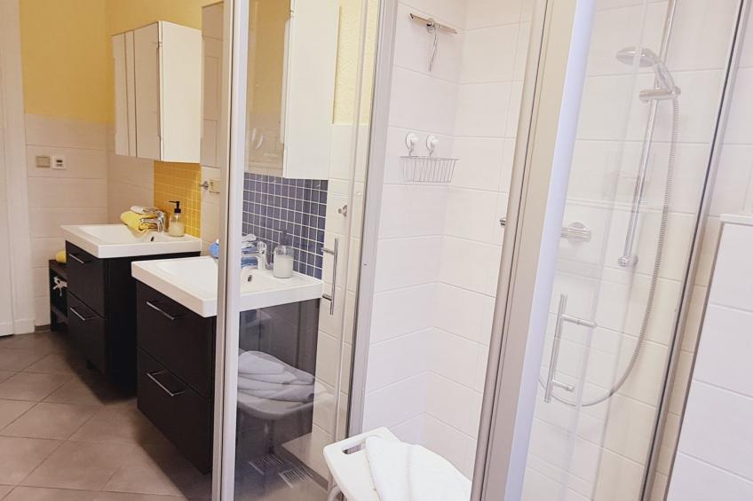 barrierefreie Wohnung in ruhiger Zentrumslage - foto 8