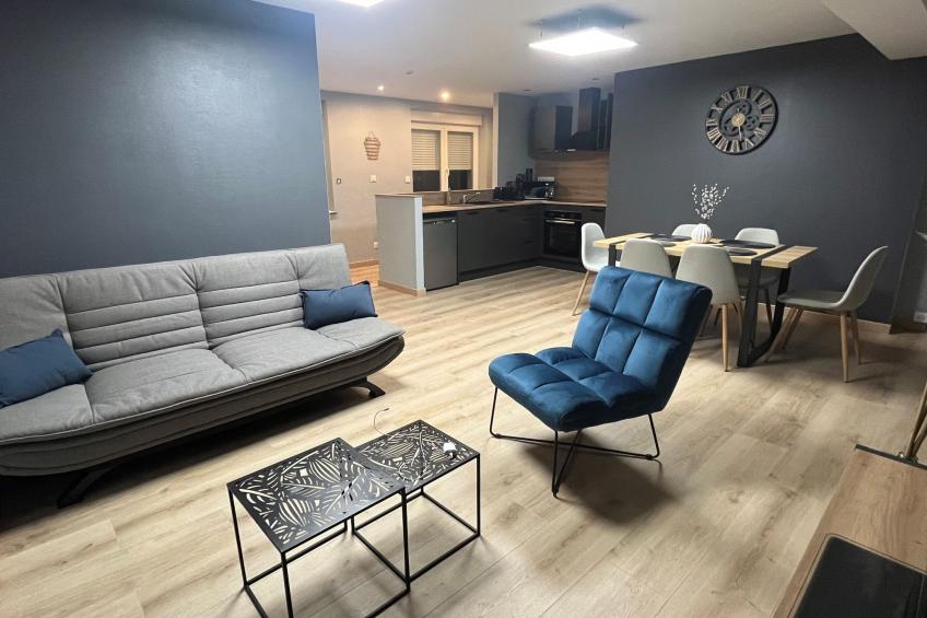 Wohnung mit Privatparkplatz