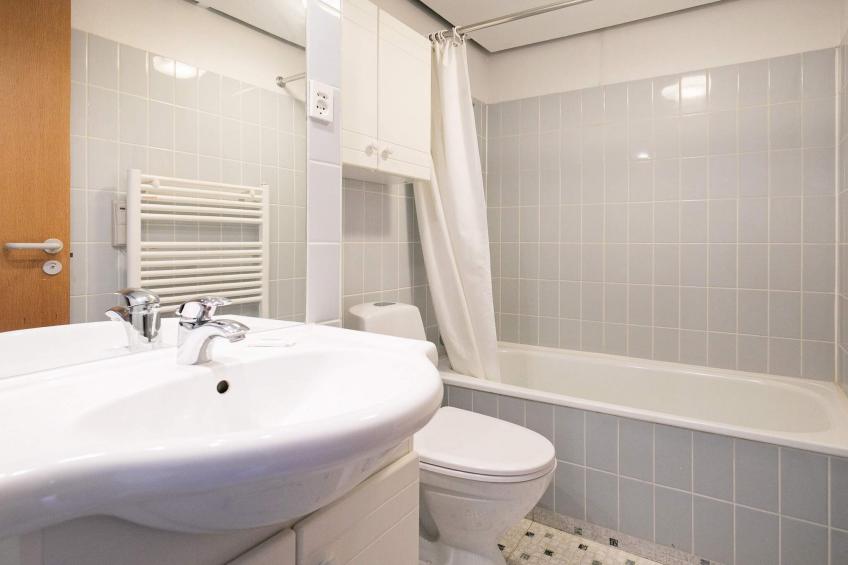 2 room - foto 36