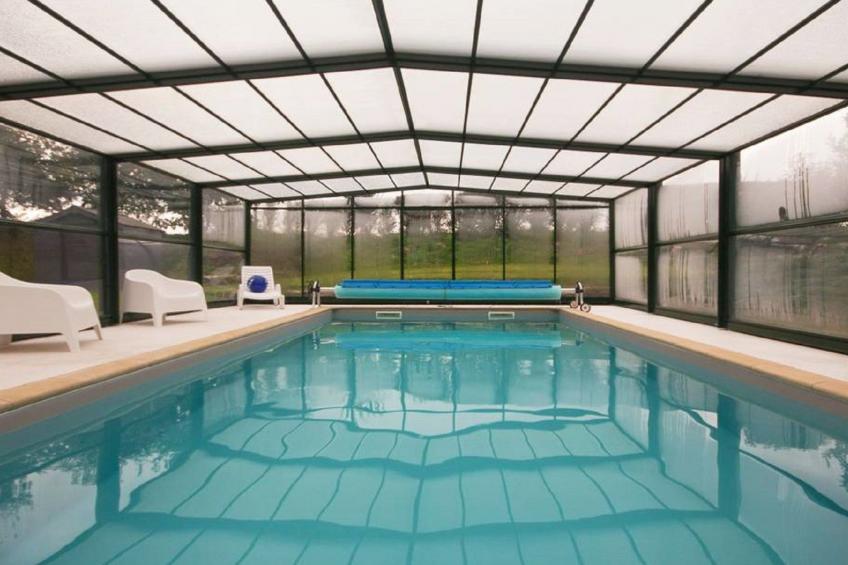 Großes Haus mit überdachtem und beheiztem Swimmingpool - foto 19