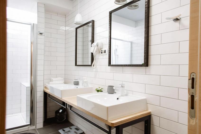 Stylish Apartments with Osijek Near Top Attractions - Standard Studio Apartment  - Maks 3 - foto 53