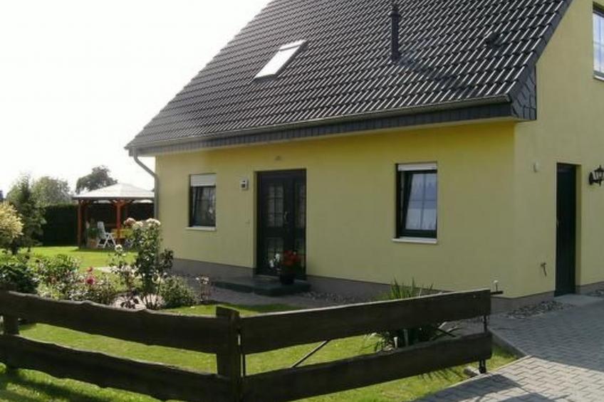Appartement mit Garten, Grill und Terrasse