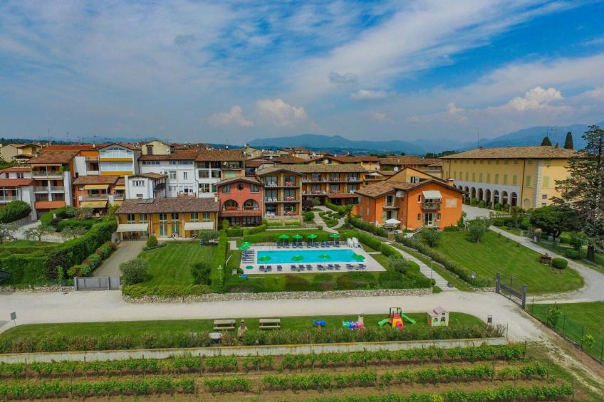 Wohnung mit Balkon, Garten und Seeblick - foto 9