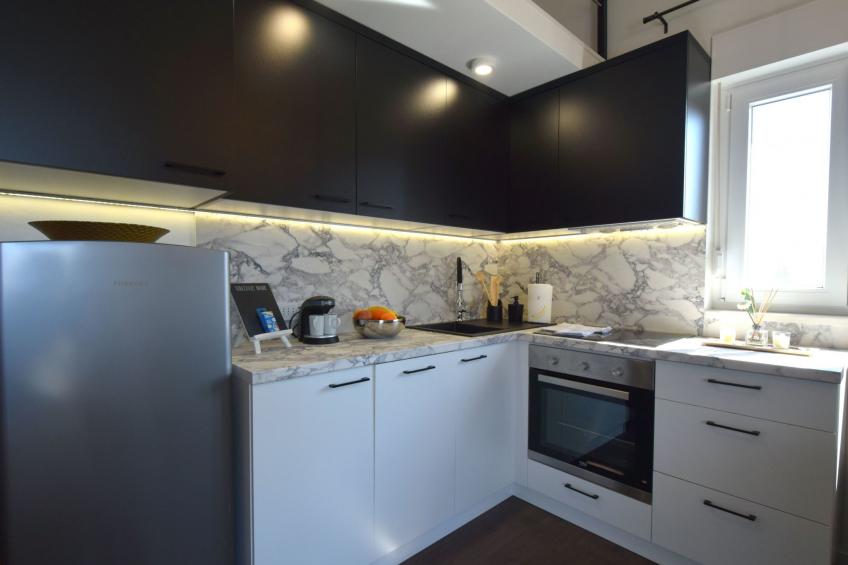 Aki Antonlea - foto 5