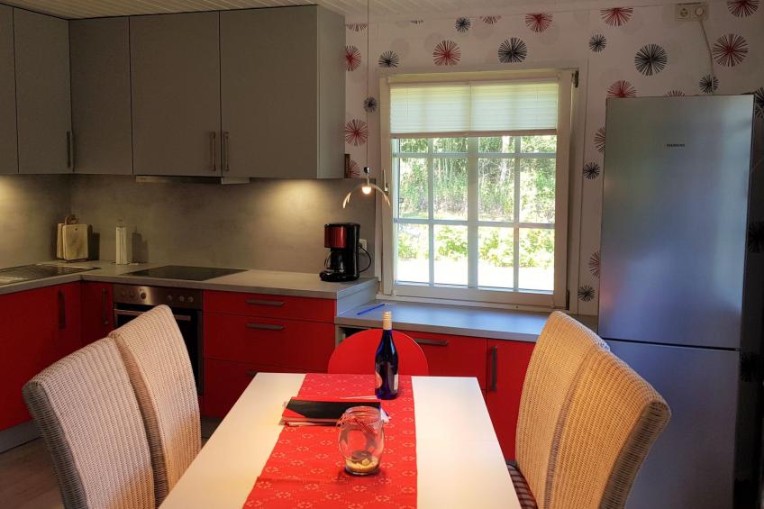 Idyllisches Reetdachhaus mit großem Garten - foto 8