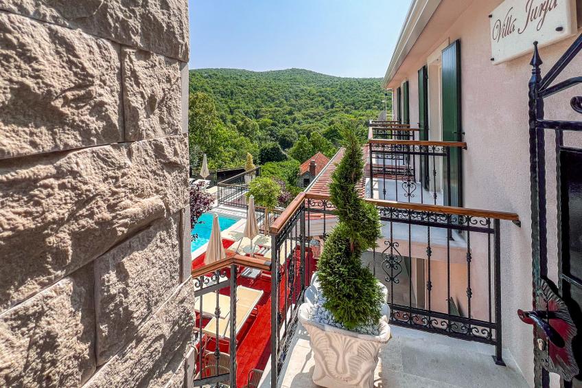 Vila Jurja - foto 31