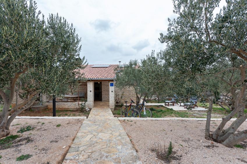 Stone house Vrana lake - foto 6