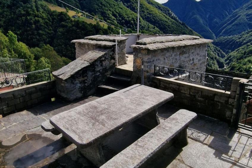 Chalet in den sonnigen Schweizer Südalpen - foto 26