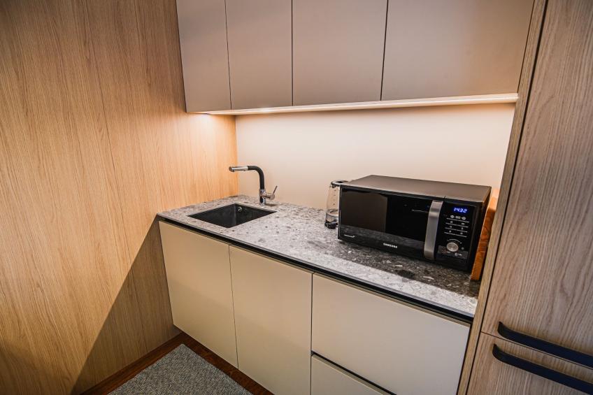 Elegant and Scenic Peaceful Apartments Portoroz - One Bedroom Apartment with Terrace - foto 12