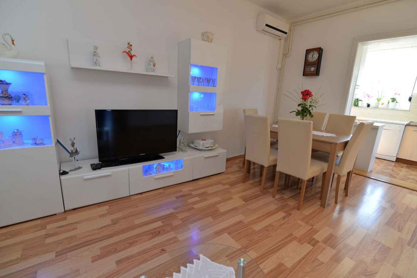 Vakantiewoning met terras en balkon - VW-YXMR - foto 12